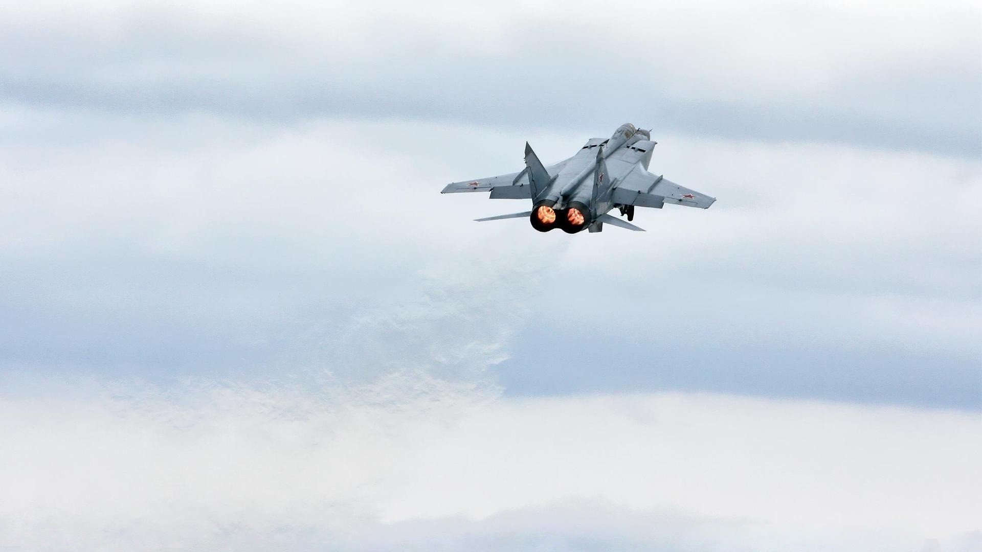 亚历山大·萨尔（Alex Sarr）被华盛顿奇才队选中，亚历山大萨瑟兰尼尔