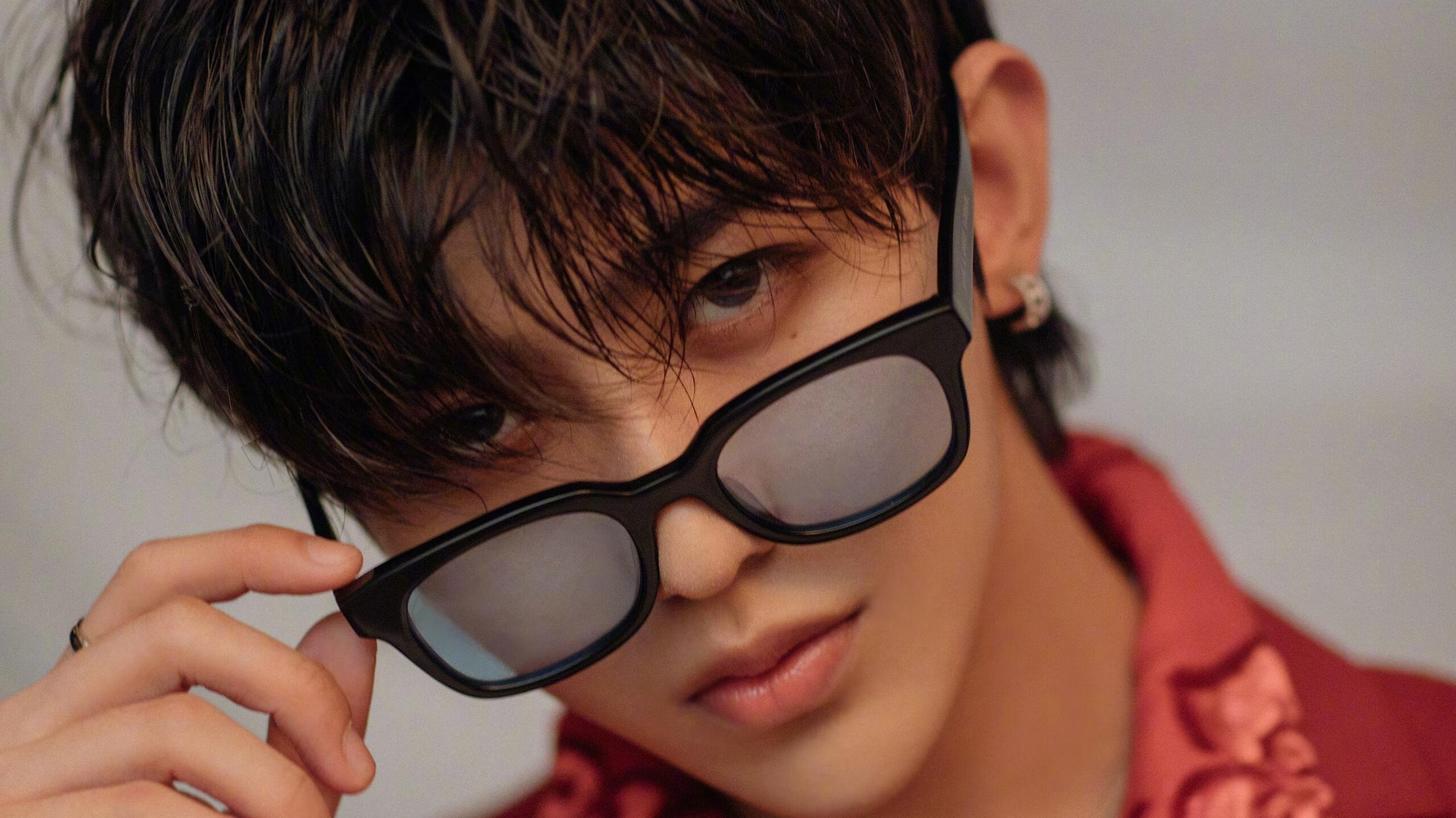 图穆亚凭借精准传球与极强的突破能力，在橄榄球锦标赛中大放异彩